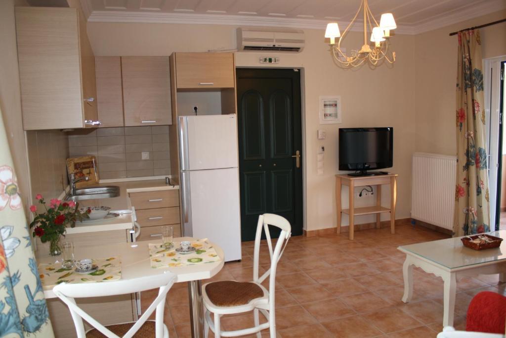 Ferienwohnung Anthias Garden Frínion Zimmer foto